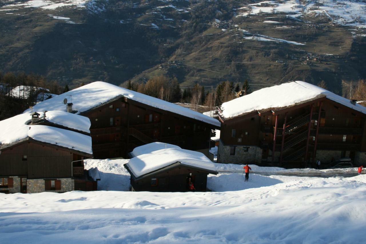 Apartment Les Coches La Plagne Exterior photo